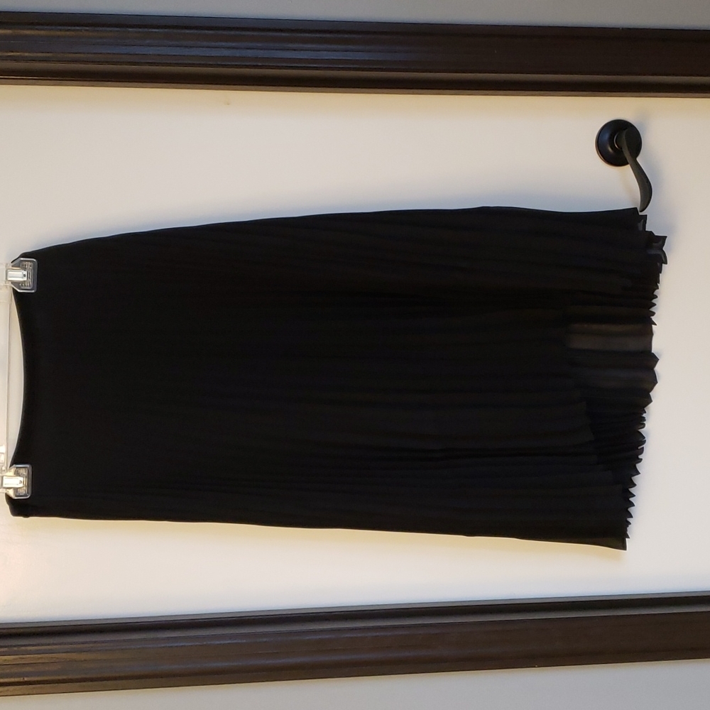 Whbm pleated skirt sz L-XL/14